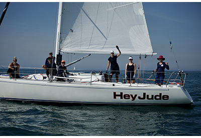 SinC J105 Championship Hey Jude Team 400
